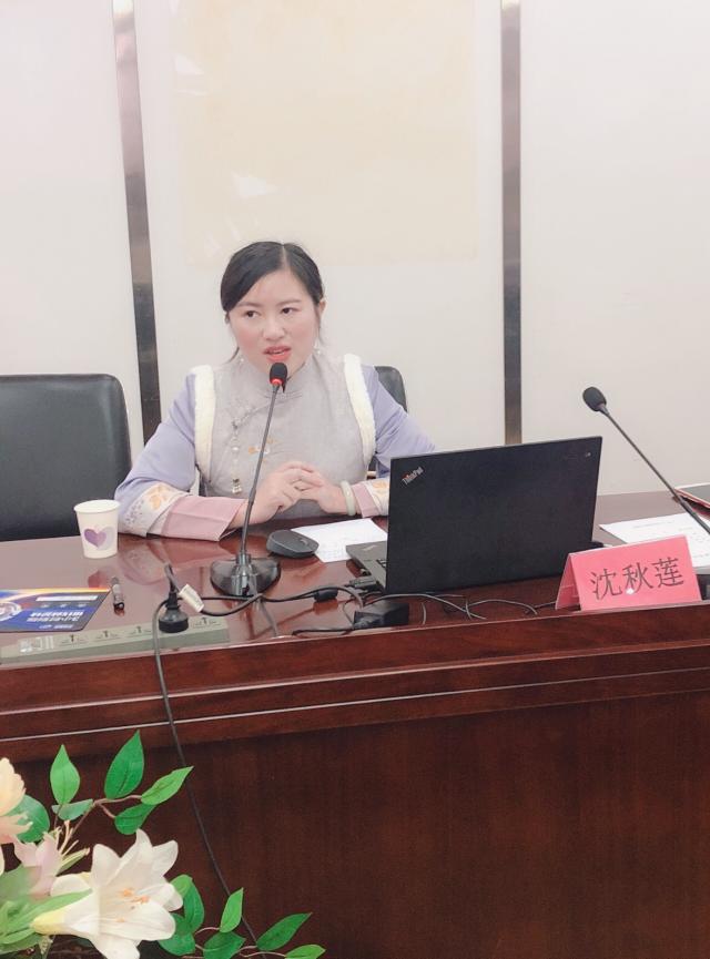 马克思主义学院顺利举办"博士生学术讲座"